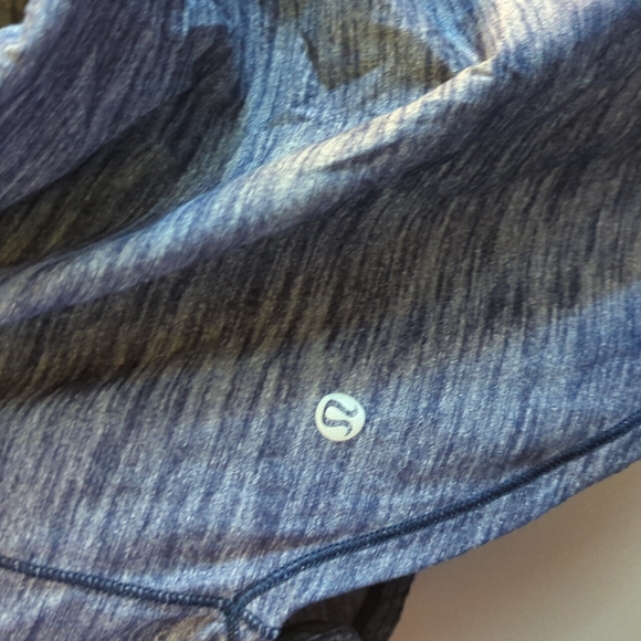 lululemon Size 6 Built in Bra Low Back with Criss Cross Strap Detail Tank - Picture 4 of 6